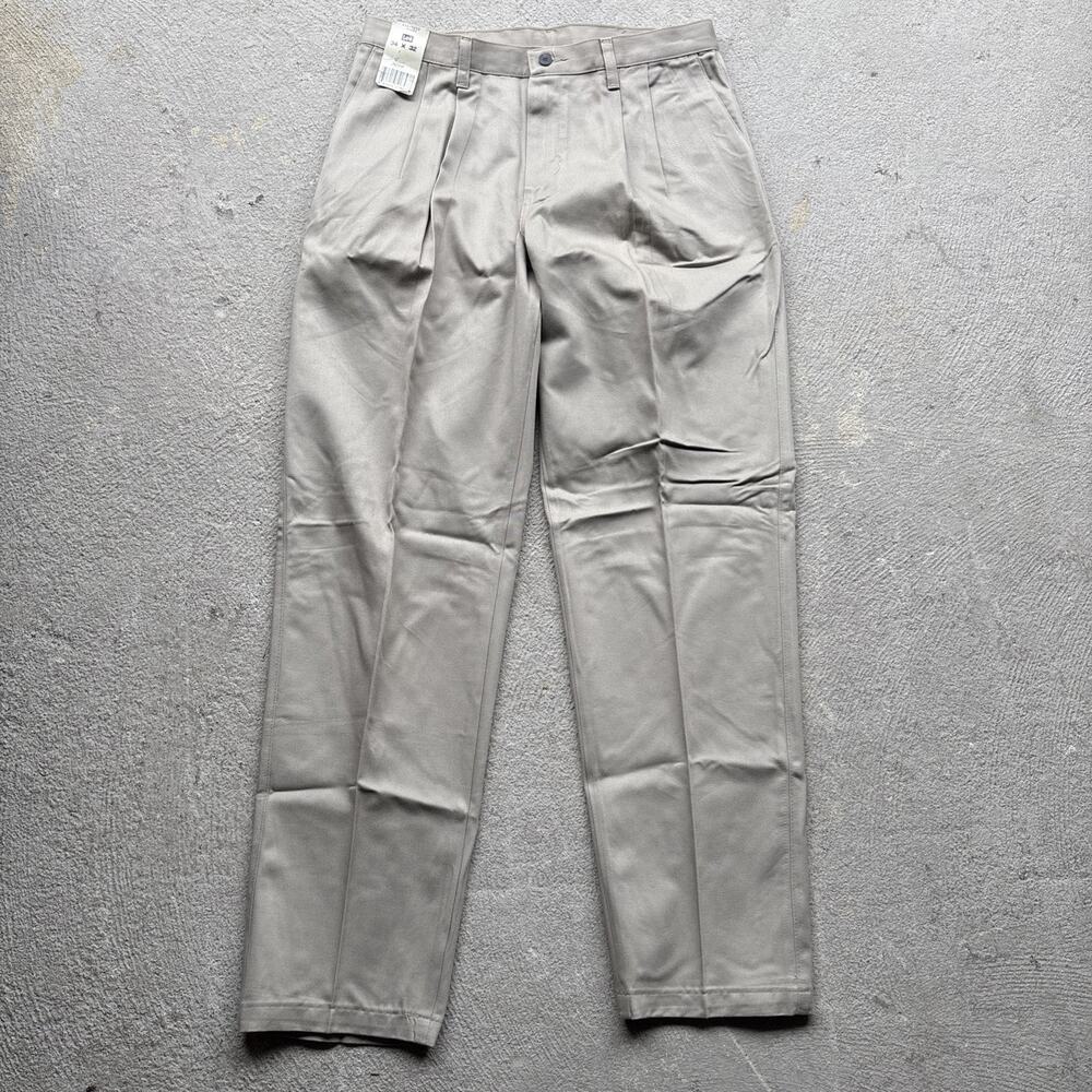 Vintage 90s Lee Men’s Double-Pleat Relaxed Fit Deadstock Cotton Khakis 34x32 NWT
